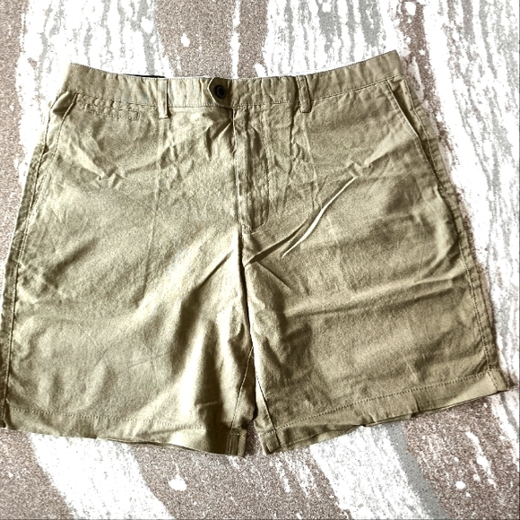 Banana Republic Men's Linen-Blend Short NEW Size 36" - Picture 1 of 2